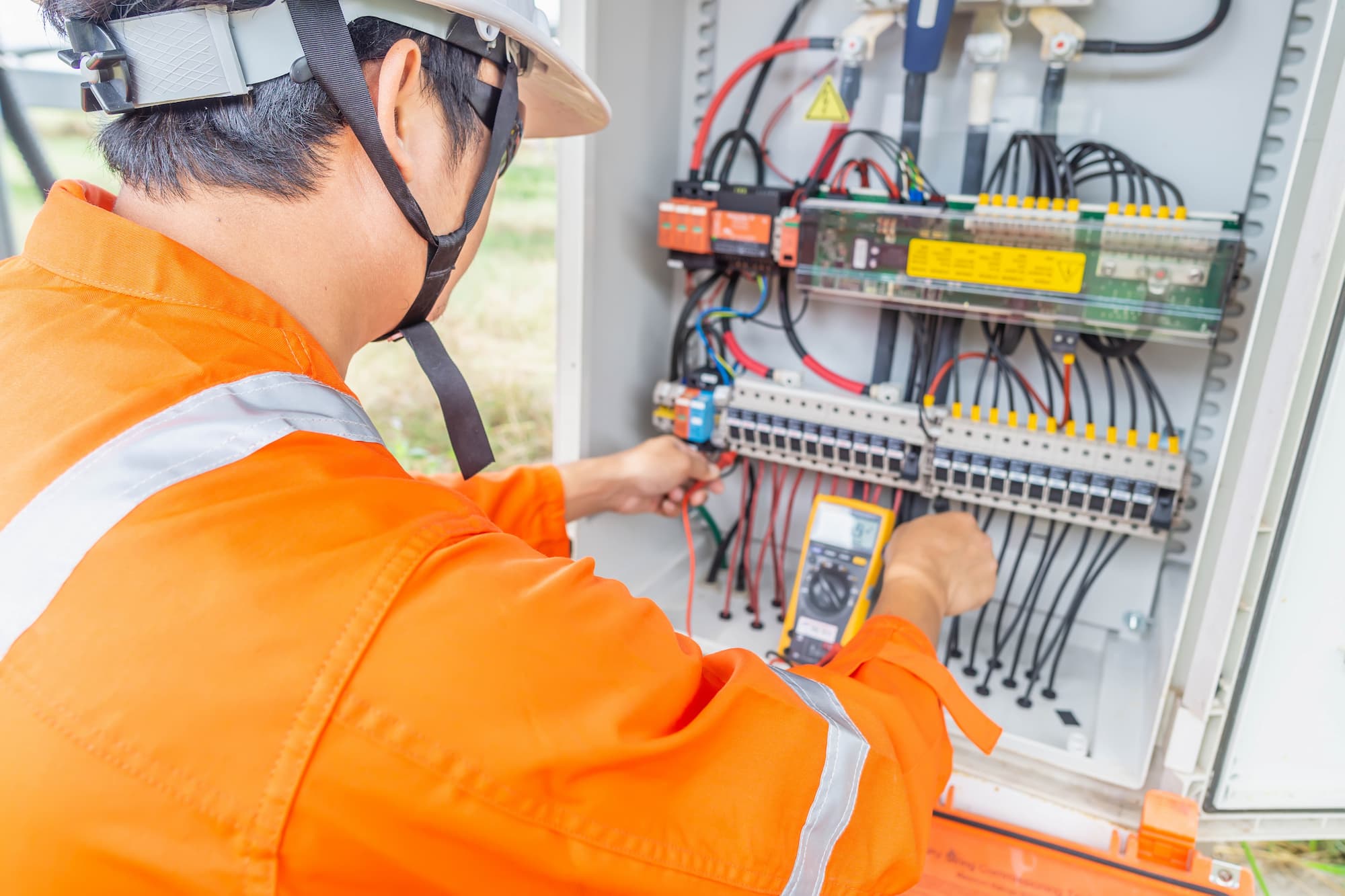 Installations électriques et travaux d&#8217;électricité générale pour industries et secteur tertiaire autour de Belfort et Delle Kingersheim 3